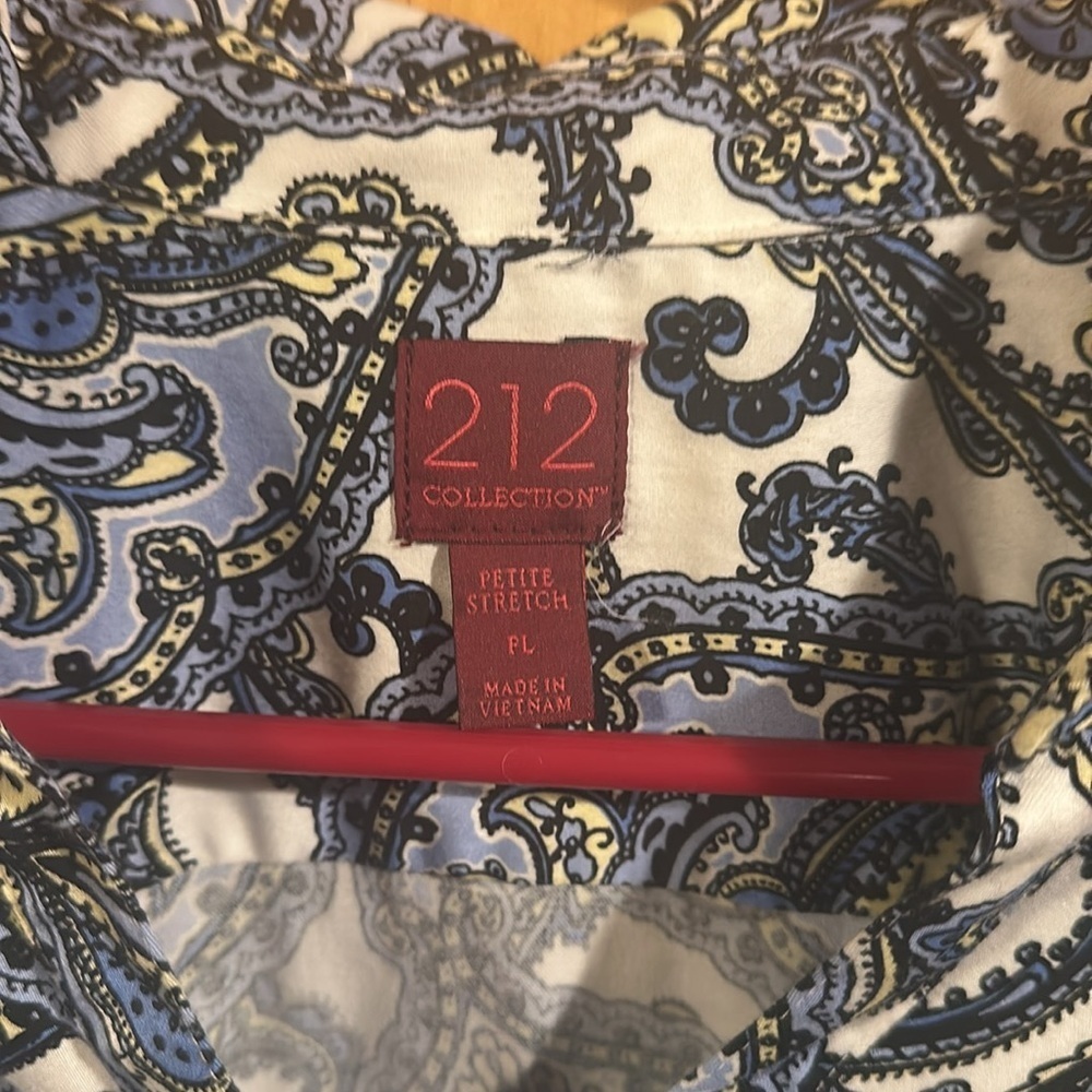 212 Collection Blouse - Picture 2 of 5